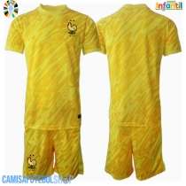 Camisa de time de futebol França Goleiro Replicas 1º Equipamento Infantil Europeu 2024 Manga Curta (+ Calças curtas)